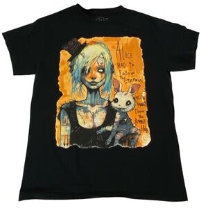 Gus Fink Spencer’s Alice In Wonderland Tshirt Graphic Tee Women’s Medium Black